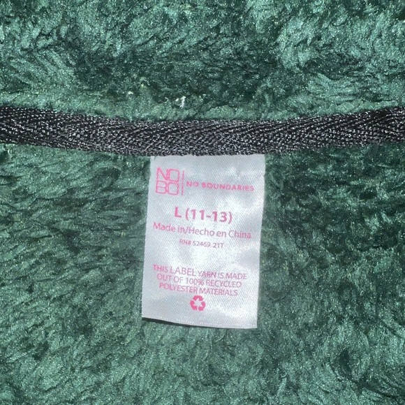 Fleece Youth - Picture 3 of 3